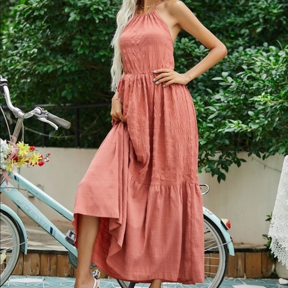Boho backless ruffle hem halter dress - Picture 7 of 7